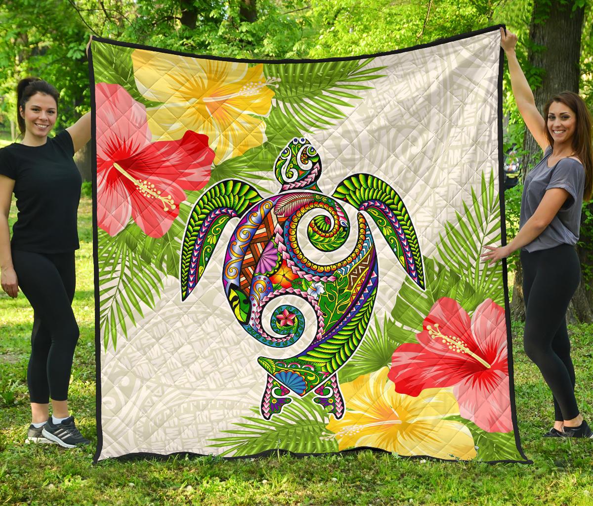 Polynesian Hawaii Quilt Turtle Colorful White - Polynesian Pride