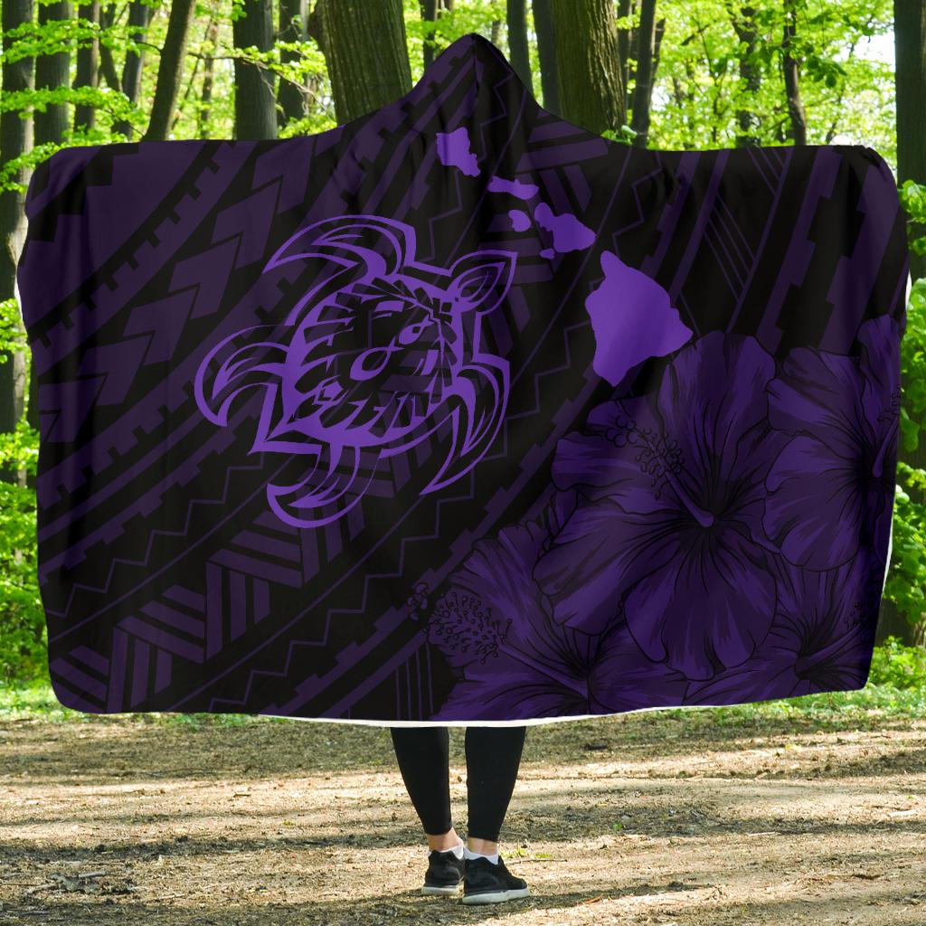 Hawaii Sea Turtle Is Swimming Toward Hooded Blanket Purple Hooded Blanket Purple - Polynesian Pride