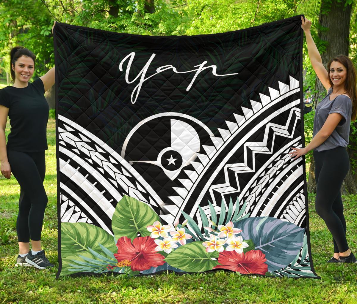 Yap Premium Quilt - Yap Coat of Arms & Polynesian Tropical Flowers White - Polynesian Pride