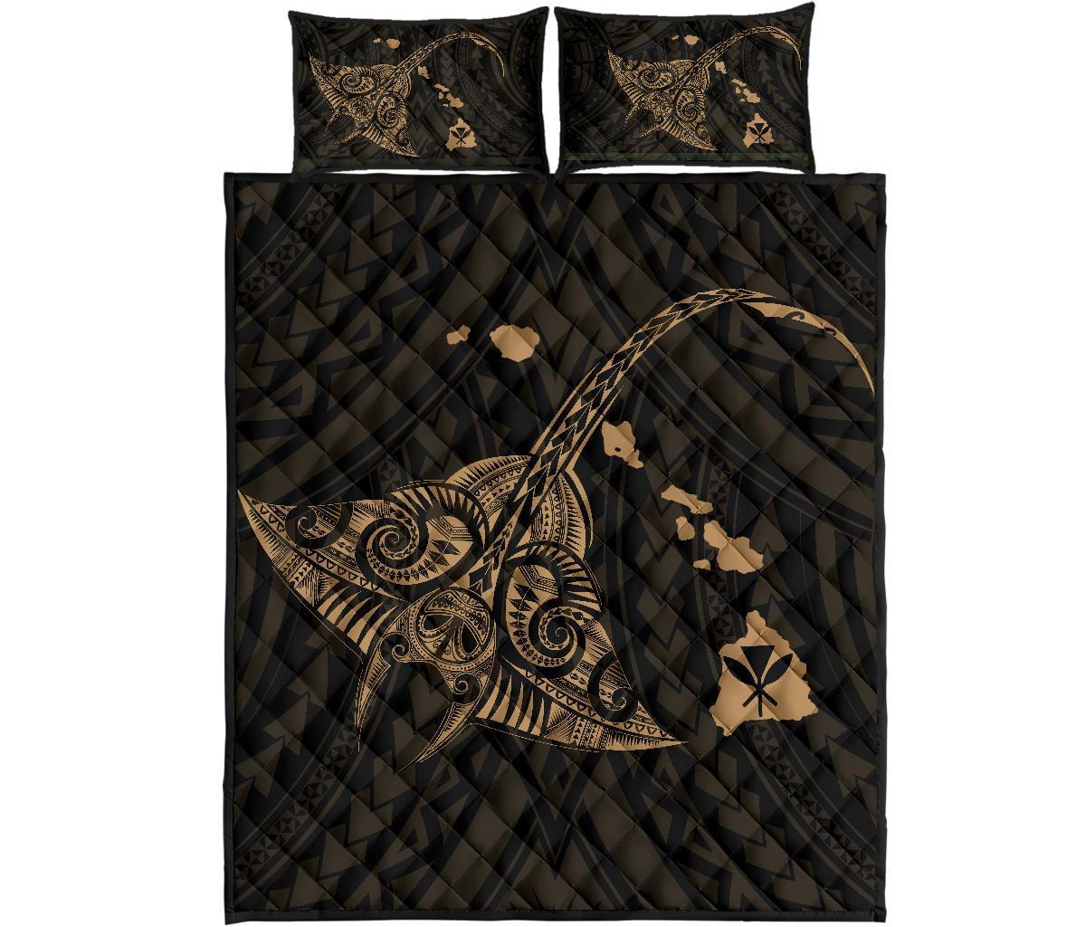 Hawaii Manta Ray Map Polynesian Gold Quilt Bed Set Gold - Polynesian Pride