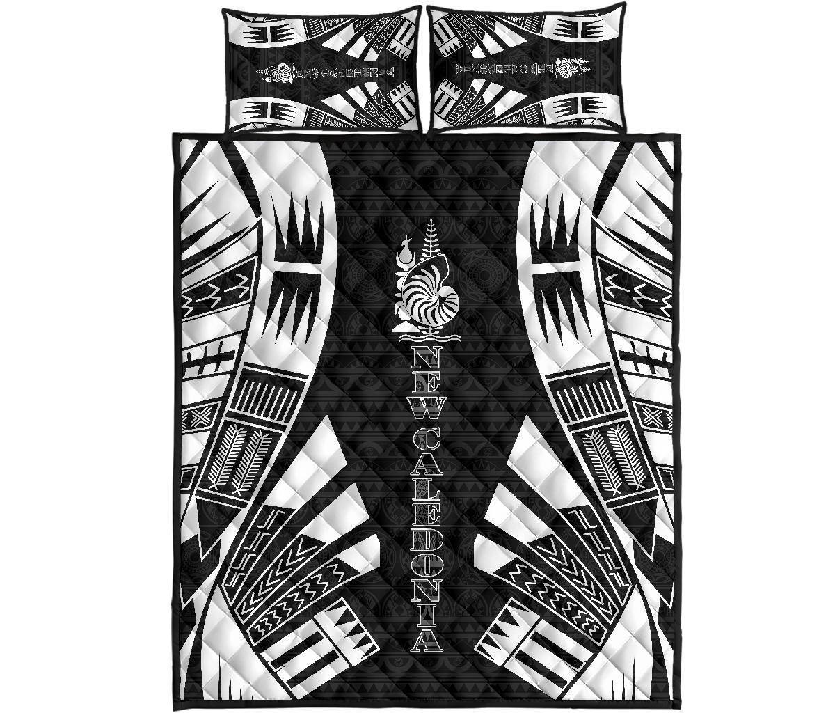 New Caledonia Quilt Bed Set - New Caledonia Coat Of Arms & Polynesian White Tattoo Style Black - Polynesian Pride