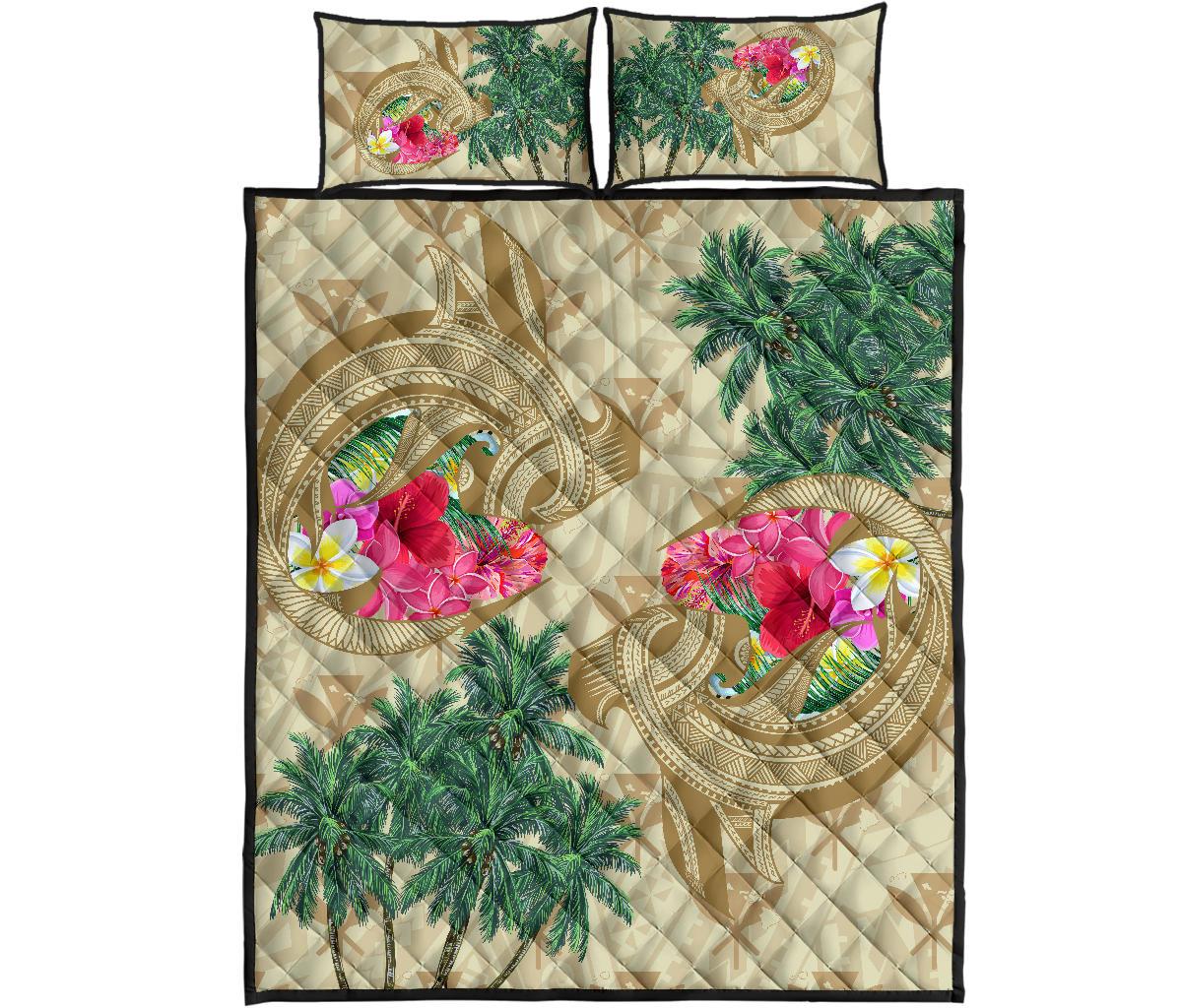 Hawaii Kanaka Maoli Plumeria Palm Trees Hammer Shark Quilt Bed Set Beige - Polynesian Pride