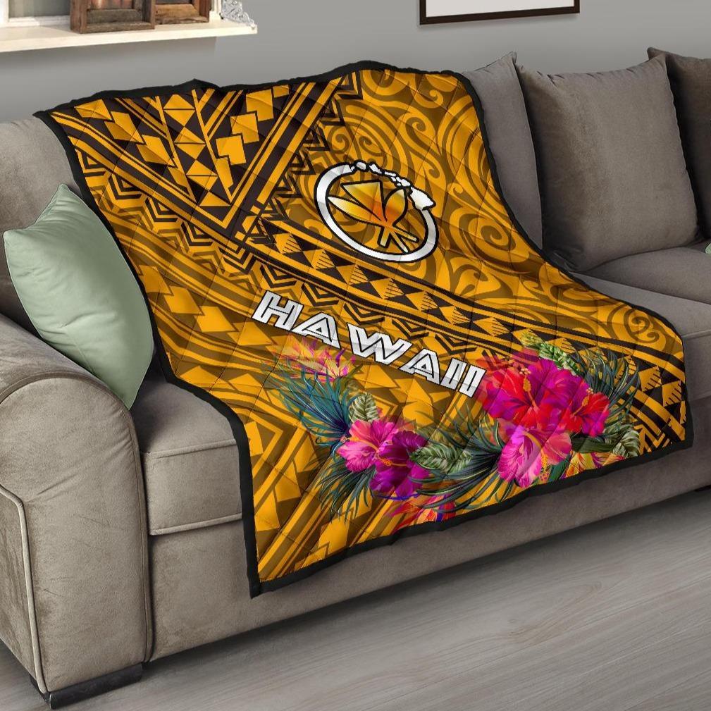 Hawaii Premium Quilt - Kanaka Maoli With Hibiscus On Polynesian Patterns (YELLOW) Yellow - Polynesian Pride