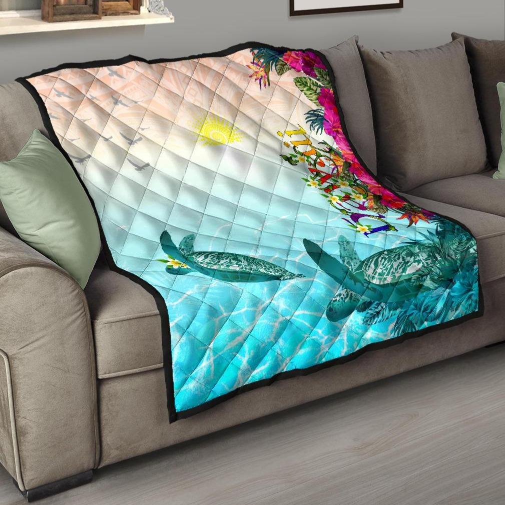 Polynesian Hawaii Quilts - View sea Hawaii with Turtle and Whale Blue - Polynesian Pride