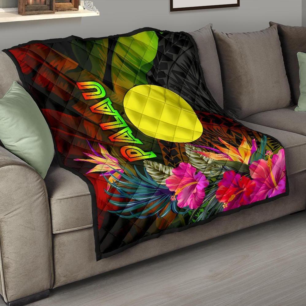 Palau Polynesian Premium Quilt - Hibiscus and Banana Leaves - Polynesian Pride