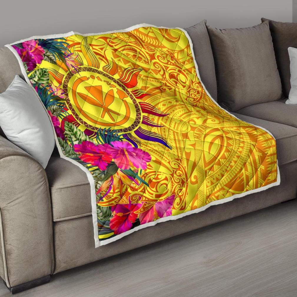 Polynesian Hawaii Kanaka Maoli Quilts - Hibiscus Flowers & Polynesian Patterns Yellow - Polynesian Pride