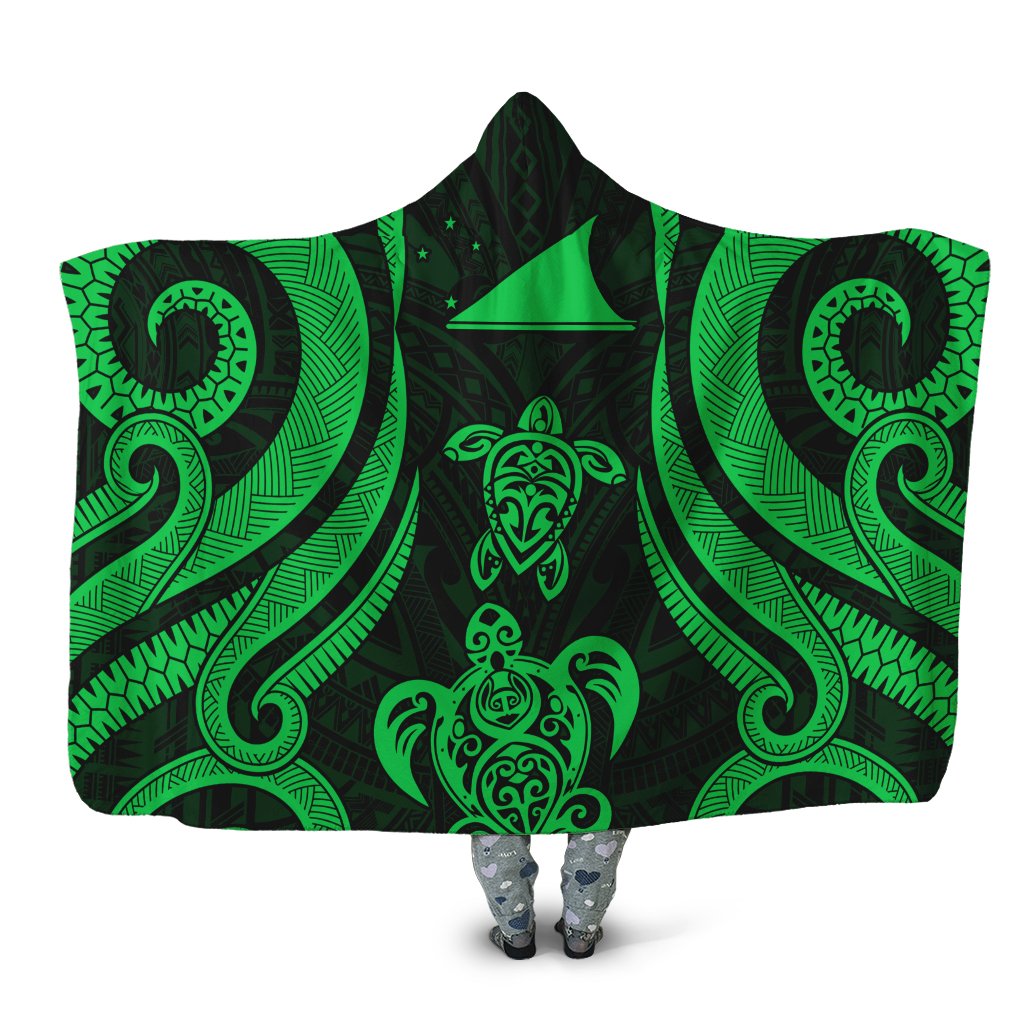 Tokelau Hooded Blanket - Green Tentacle Turtle Hooded Blanket Green - Polynesian Pride