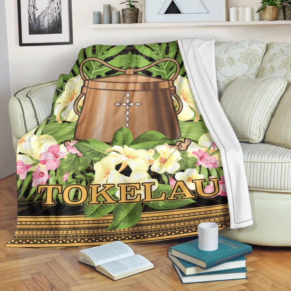 Tokelau Premium Blanket - Polynesian Gold Patterns Collection White - Polynesian Pride